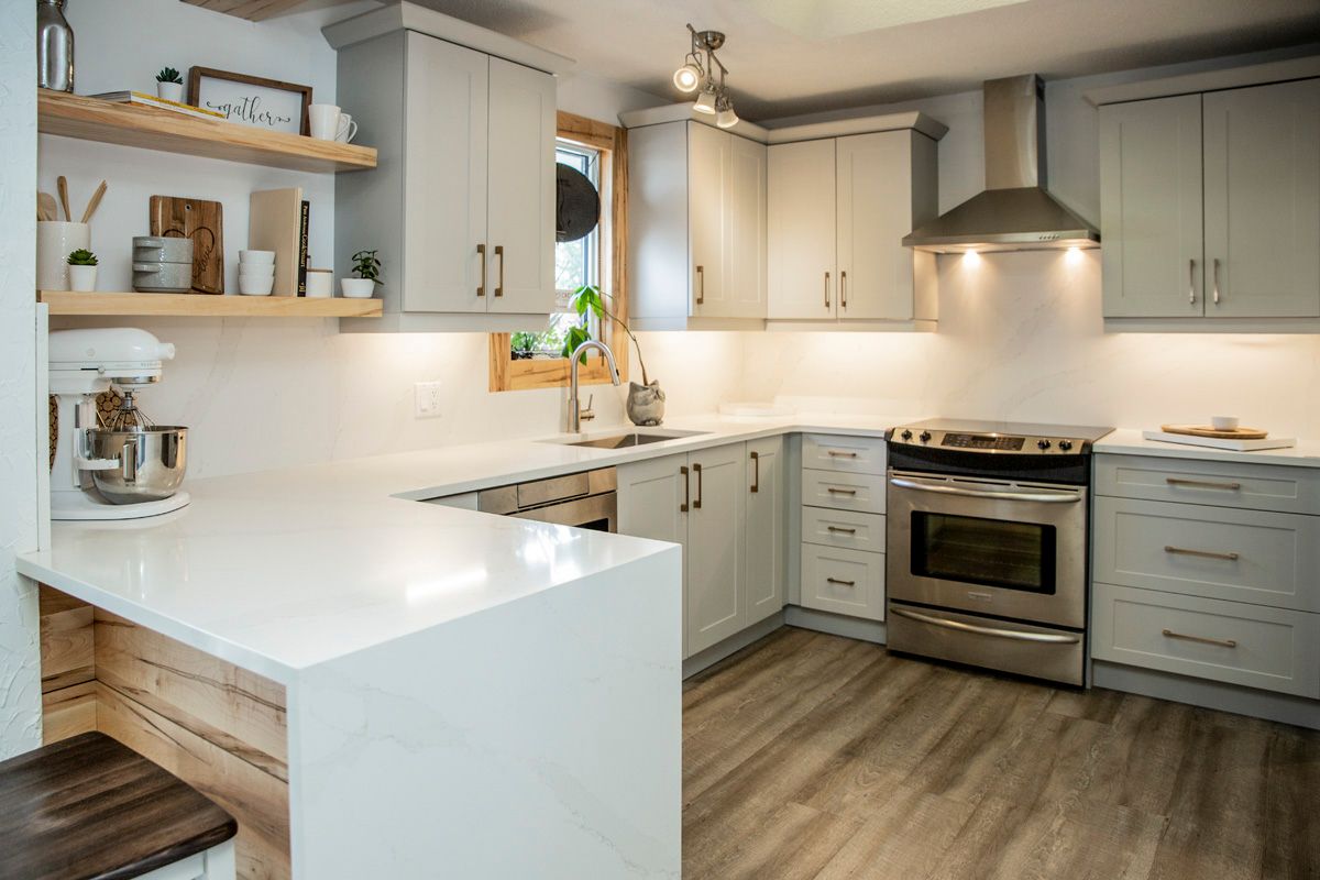 Kitchen Cabinets and Countertops at Dowdal Cabinets North Bay
